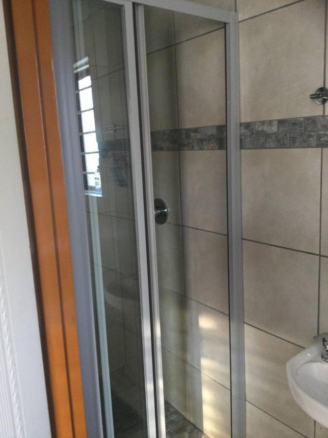 קמפטון פארק Ruros Guest House מראה חיצוני תמונה