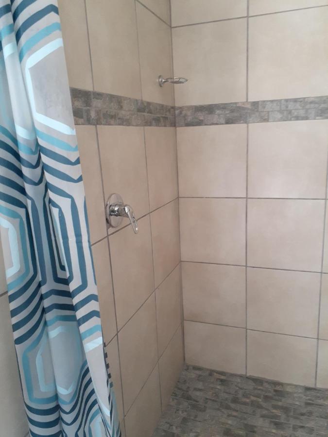 קמפטון פארק Ruros Guest House מראה חיצוני תמונה